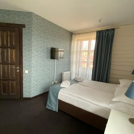 Country house Blyzhche Neba Yablunytsya